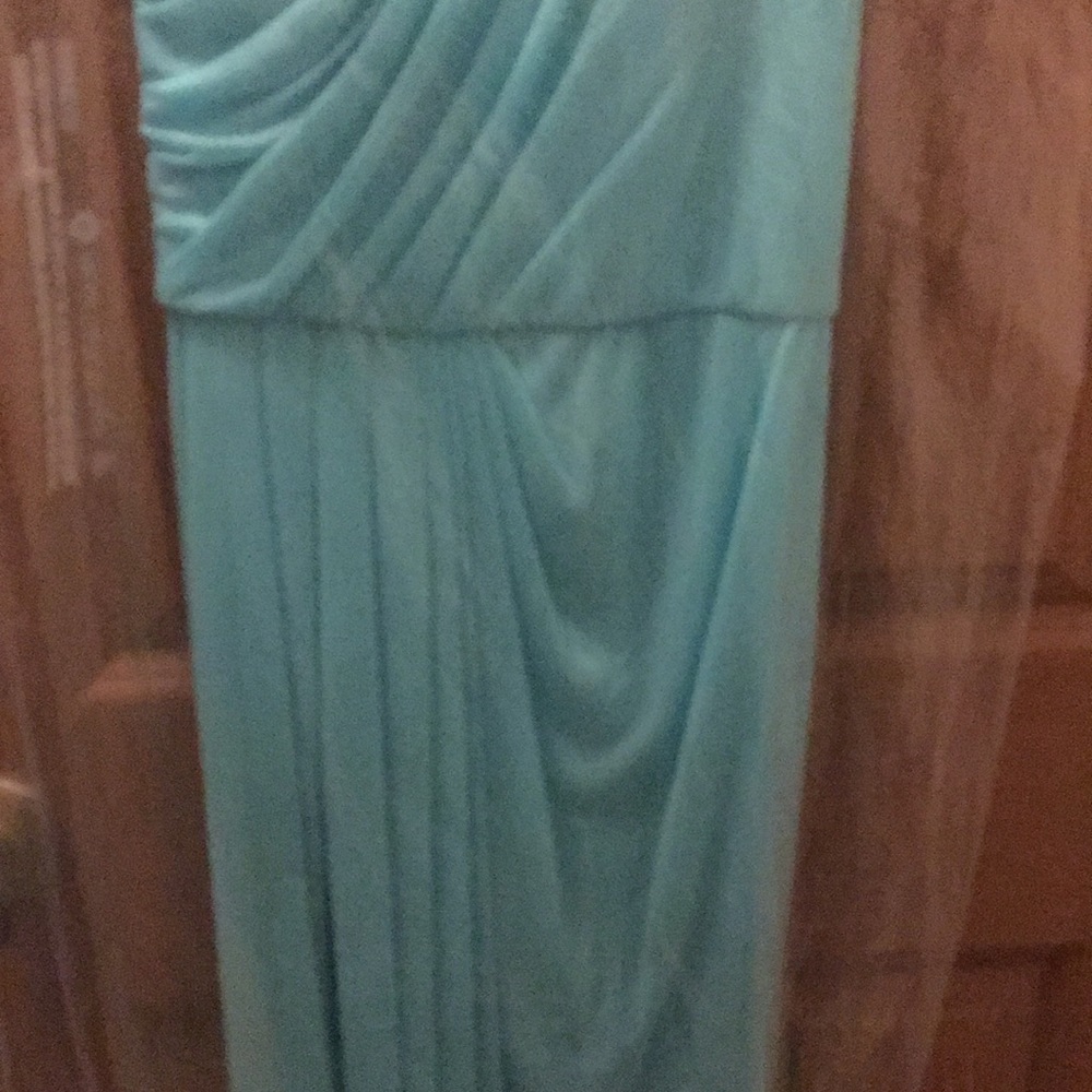 David’s Bridal Gown - Picture 2 of 5